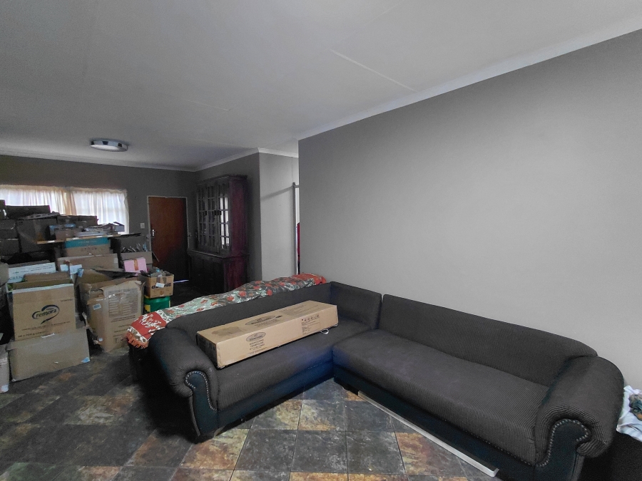 To Let 2 Bedroom Property for Rent in Doringkruin North West